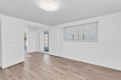 Villa ou maison à vendre à Saint Pete Beach, Floride: 2 chambres, 136.94 m2 № 2221239 - photo 29