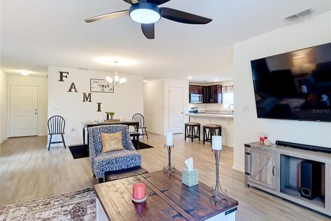 Casa en venta en Davenport, Florida, 3 dormitorios, 140.38 m2 № 2207235 - foto 13