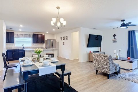 Casa en venta en Davenport, Florida, 3 dormitorios, 140.38 m2 № 2207235 - foto 9