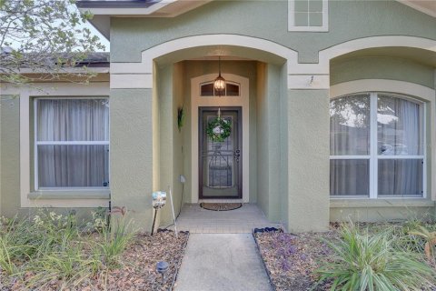 House in Riverview, Florida 5 bedrooms, 197.42 sq.m. № 1659610 - photo 2