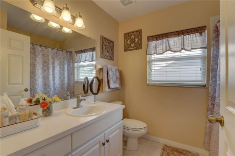 House in Riverview, Florida 5 bedrooms, 197.42 sq.m. № 1659610 - photo 27