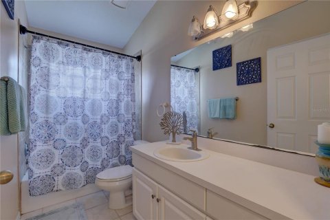 House in Riverview, Florida 5 bedrooms, 197.42 sq.m. № 1659610 - photo 23