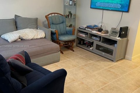 Condo à Pembroke Pines, Floride, 1 chambre  № 2002157