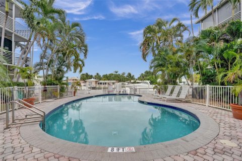 Condominio en venta en Fort Lauderdale, Florida, 2 dormitorios, 89.74 m2 № 2082740 - foto 12