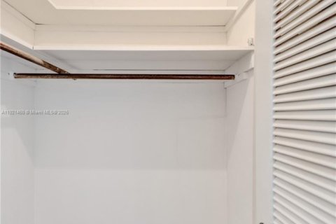 Condominio en venta en Fort Lauderdale, Florida, 2 dormitorios, 89.74 m2 № 2082740 - foto 24