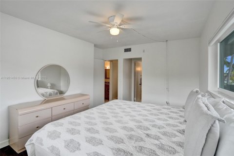 Condominio en venta en Fort Lauderdale, Florida, 2 dormitorios, 89.74 m2 № 2082740 - foto 22