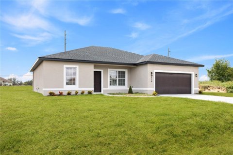 Villa ou maison à vendre à Poinciana, Floride: 4 chambres, 158.68 m2 № 1905348 - photo 4