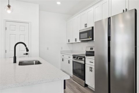 Villa ou maison à vendre à Poinciana, Floride: 4 chambres, 158.68 m2 № 1905348 - photo 17
