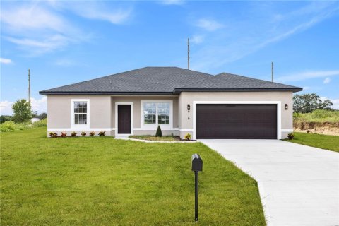 Villa ou maison à vendre à Poinciana, Floride: 4 chambres, 158.68 m2 № 1905348 - photo 1