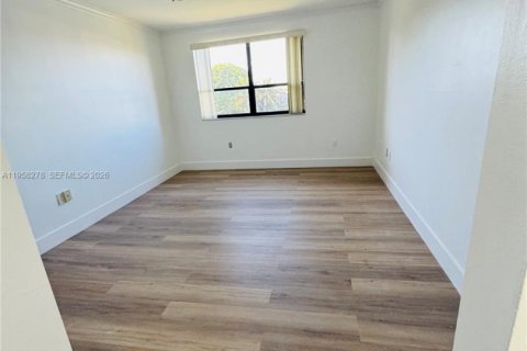 Copropriété à louer à Miami, Floride: 2 chambres, 83.61 m2 № 2017756 - photo 28