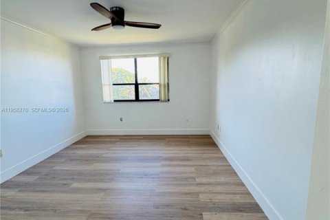 Copropriété à louer à Miami, Floride: 2 chambres, 83.61 m2 № 2017756 - photo 8