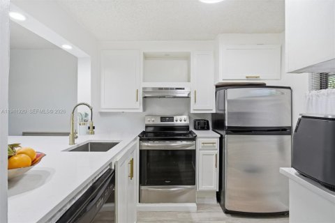 Condominio en venta en Margate, Florida, 1 dormitorio, 58.53 m2 № 2000440 - foto 10