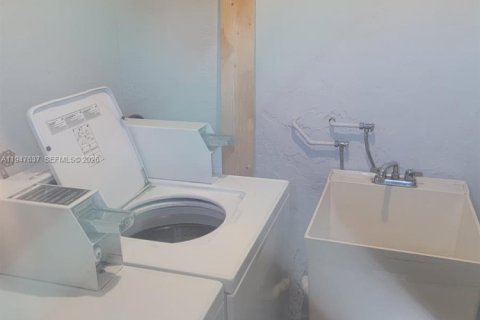 Снять в аренду кондоминиум в Норт-Майами, Флорида 2 спальни, 106м2, № 2003759 - фото 18