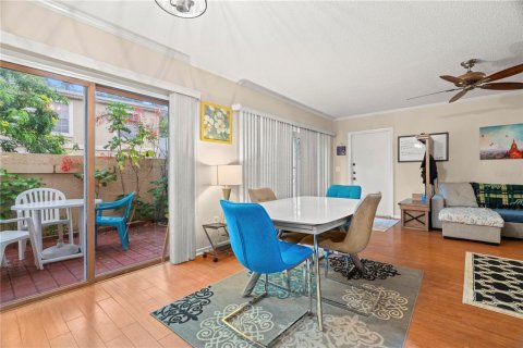 Condominio en venta en Temple Terrace, Florida, 2 dormitorios, 102.56 m2 № 1343853 - foto 5