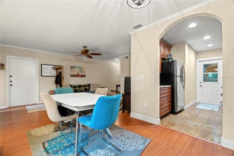 Condominio en venta en Temple Terrace, Florida, 2 dormitorios, 102.56 m2 № 1343853 - foto 6