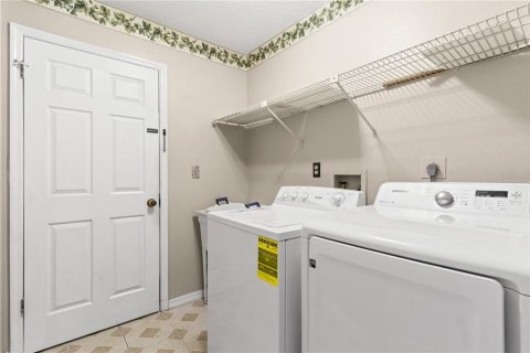 Купить виллу или дом в Спринг-Хилл, Флорида 7 комнат, 179.86м2, № 1912651 - фото 18