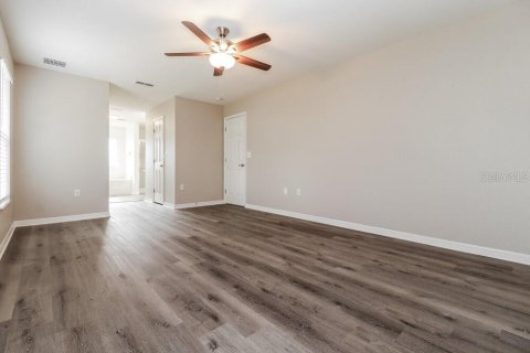 House in Spring Hill, Florida 3 bedrooms, 189.06 sq.m. № 1902764 - photo 11