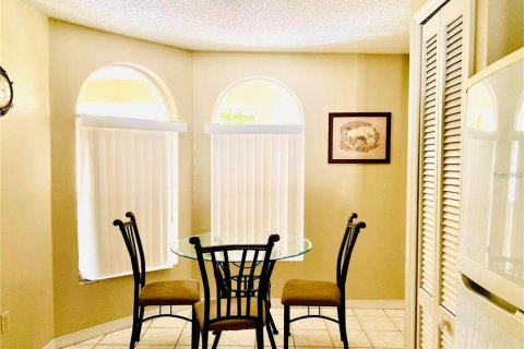 Copropriété à vendre à Kissimmee, Floride: 2 chambres, 100.98 m2 № 1518439 - photo 8