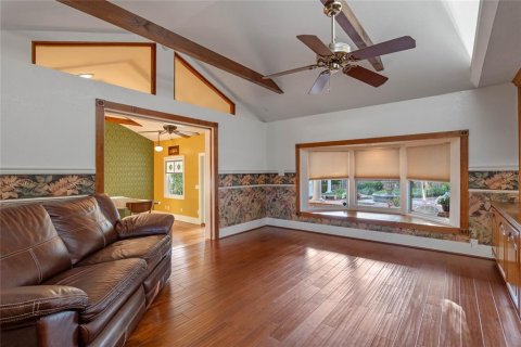 House in Orlando, Florida 4 bedrooms, 341.04 sq.m. № 1602478 - photo 23