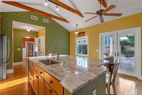 House in Orlando, Florida 4 bedrooms, 341.04 sq.m. № 1602478 - photo 20