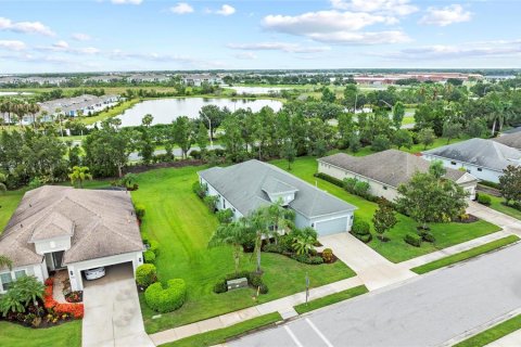 Casa en venta en Bradenton, Florida, 3 dormitorios, 230.86 m2 № 1813667 - foto 3