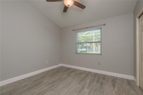 Villa ou maison à vendre à Palm Harbor, Floride: 3 chambres, 149.67 m2 № 1855827 - photo 28