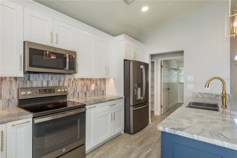 Villa ou maison à vendre à Palm Harbor, Floride: 3 chambres, 149.67 m2 № 1855827 - photo 21