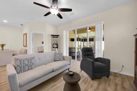 Villa ou maison à vendre à Port St. Lucie, Floride: 3 chambres, 141.58 m2 № 2177164 - photo 16