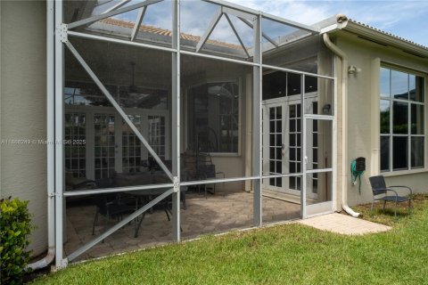 Villa ou maison à vendre à Wellington, Floride: 3 chambres, 284.65 m2 № 1927073 - photo 4