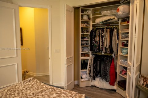 Villa ou maison à vendre à Wellington, Floride: 3 chambres, 284.65 m2 № 1927073 - photo 18