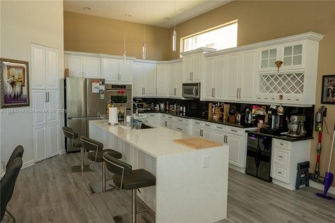 Villa ou maison à vendre à Wellington, Floride: 3 chambres, 284.65 m2 № 1927073 - photo 5