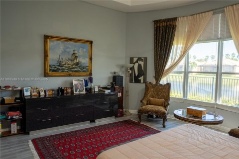 Villa ou maison à vendre à Wellington, Floride: 3 chambres, 284.65 m2 № 1927073 - photo 13