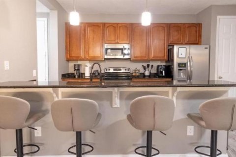 Condominio en venta en Orlando, Florida, 2 dormitorios, 169.36 m2 № 2215465 - foto 3