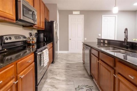 Condominio en venta en Orlando, Florida, 2 dormitorios, 169.36 m2 № 2215465 - foto 5