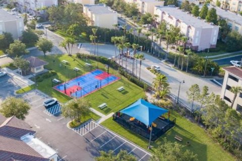 Condominio en venta en Orlando, Florida, 2 dormitorios, 169.36 m2 № 2215465 - foto 18