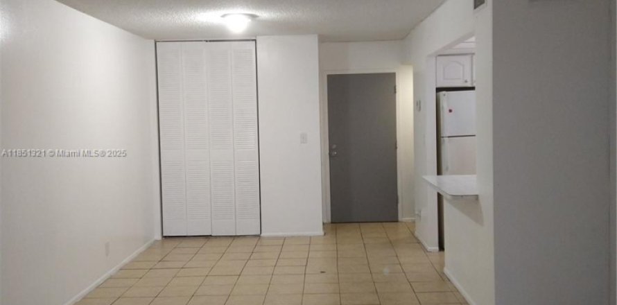 Condo à Lauderhill, Floride, 1 chambre № 1855336