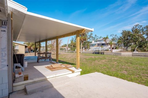 House in Englewood, Florida 2 bedrooms, 66.89 sq.m. № 1717800 - photo 12