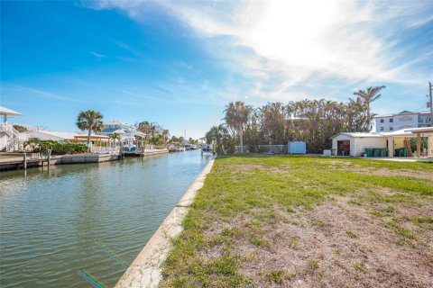 House in Englewood, Florida 2 bedrooms, 66.89 sq.m. № 1717800 - photo 16