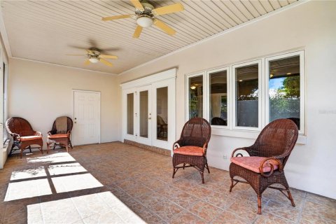Villa ou maison à vendre à Bradenton, Floride: 3 chambres, 244.61 m2 № 2430573 - photo 27