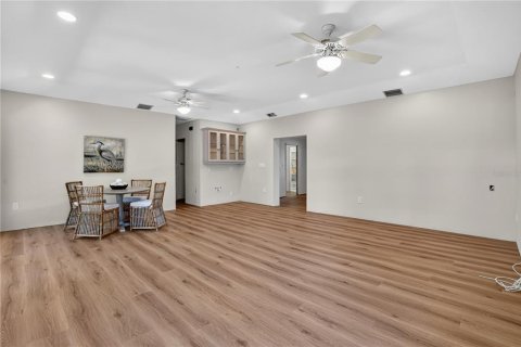 Villa ou maison à vendre à Bradenton, Floride: 3 chambres, 244.61 m2 № 2430573 - photo 17