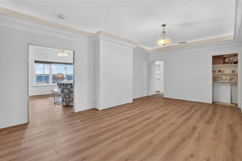 Villa ou maison à vendre à Bradenton, Floride: 3 chambres, 244.61 m2 № 2430573 - photo 15