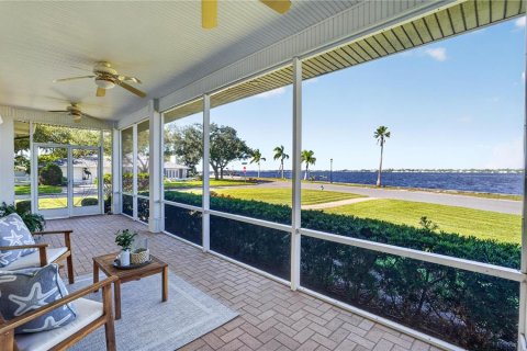 Villa ou maison à vendre à Bradenton, Floride: 3 chambres, 244.61 m2 № 2430573 - photo 8