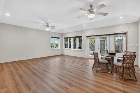 Villa ou maison à vendre à Bradenton, Floride: 3 chambres, 244.61 m2 № 2430573 - photo 16