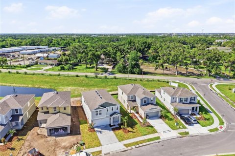 House in Palmetto, Florida 3 bedrooms, 223.89 sq.m. № 2119841 - photo 4