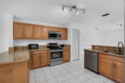 Villa ou maison à louer à Boca Raton, Floride: 4 chambres, 259.2 m2 № 2397796 - photo 20