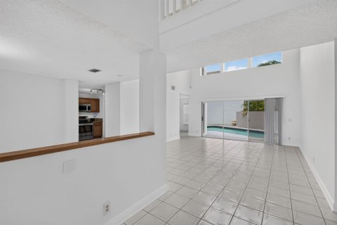 Villa ou maison à louer à Boca Raton, Floride: 4 chambres, 259.2 m2 № 2397796 - photo 10