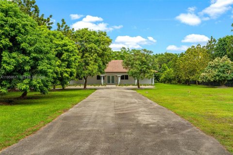 Villa ou maison à vendre à Homestead, Floride: 3 chambres, 204.57 m2 № 2019861 - photo 4
