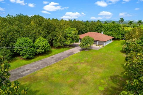 Villa ou maison à vendre à Homestead, Floride: 3 chambres, 204.57 m2 № 2019861 - photo 3