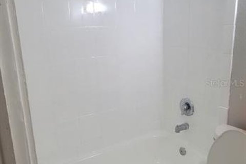 Appartement à louer à Tampa, Floride: 2 chambres, 65.03 m2 № 2166137 - photo 4