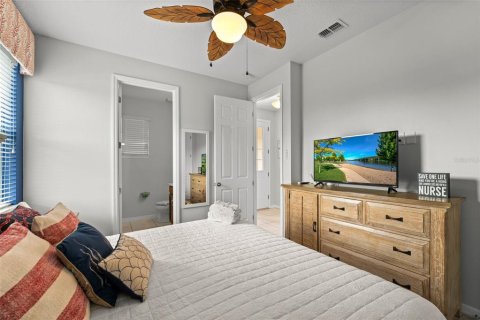 House in SOLARA RESORT in Kissimmee, Florida 4 bedrooms, 231.14 sq.m. № 1525369 - photo 18